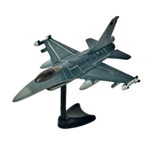 Load image into Gallery viewer, Lockheed F-16 Fighting Falcon - Trading Figure - Miniature (09)