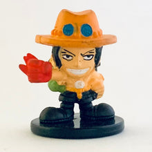 Cargar imagen en el visor de la galería, One Piece - Petit Pon Character Series TV Anime OP - Mini Figure Set (16 PCS)
