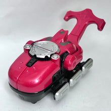 Load image into Gallery viewer, Kamen Rider Kabuto - Kabuto Zecter