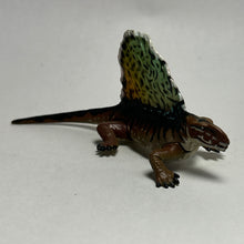 Load image into Gallery viewer, Dimetrodon - Trading Figure - Miniature (013b)