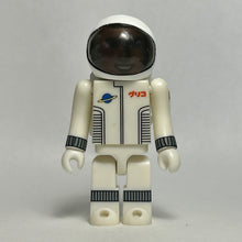 Load image into Gallery viewer, Kubrick Glico Man and Bisco-kun - Spaceman