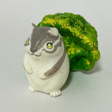 Cargar imagen en el visor de la galería, Broccolis - Animal Attraction Vegetable Fairy Vol.4