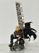 Cargar imagen en el visor de la galería, Kingdom Hearts - Cloud Strife - Figure - Full Color