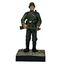 Load image into Gallery viewer, Soldier in Field Uniform (Rifle Held with Both Hands) - Miniature (001)
