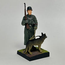 Load image into Gallery viewer, Field Military Police (with coat) & Dog (German Shepherd) - Miniature (032)