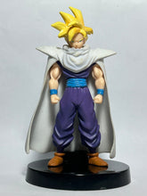 Cargar imagen en el visor de la galería, Dragon Ball Z - Son Gohan SSJ - Trading Figure - Cuchiwaii