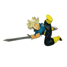 Cargar imagen en el visor de la galería, Dragon Ball Z - Trunks SSJ - Trading Figure - HG 11 - Cuchiwaii