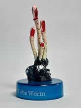 Load image into Gallery viewer, Giant Tube Worm - Mini Figure - Bottle Cap - Cuchiwaii