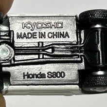 Load image into Gallery viewer, Honda S800 - 1/100 Scale Vehicle - White ver. - Cuchiwaii
