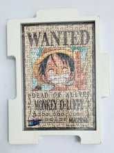 Cargar imagen en el visor de la galería, One Piece - Monkey D. Luffy - 150 Piece Jigsaw Puzzle With Frame Set