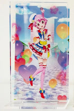 Cargar imagen en el visor de la galería, Pripara - Reona West - BIG Acrylic Stand with Background - Pripara 5th ANNIVERSARY WEB Kuji (B-6 Prize)