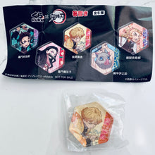 Cargar imagen en el visor de la galería, Kimetsu no Yaiba - Agatsuma Zenitsu - Chopstick Rest - KnY Bikkurapon