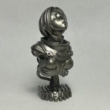 Cargar imagen en el visor de la galería, Lorelei - The Steel Witch - Figure Collection (09) - Cuchiwaii