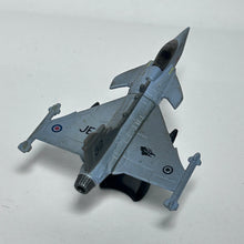 Load image into Gallery viewer, Saab JAS 39 Gripen - Trading Figure - Miniature (18) - Cuchiwaii