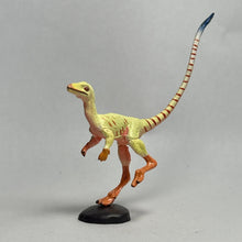 Load image into Gallery viewer, Sinosauropteryx - Trading Figure - Miniature (010) - Cuchiwaii