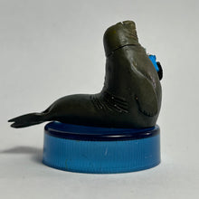 Load image into Gallery viewer, Southern Elephant Seal - Figure - Bottle Cap - Cuchiwaii