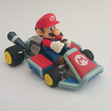 Cargar imagen en el visor de la galería, Mario Kart Pull Back Car Carting Nintendo 2005 Toy