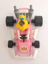 Cargar imagen en el visor de la galería, Mario Kart DS Peach Pull Back Car Nintendo 2005 Toy