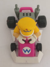 Cargar imagen en el visor de la galería, Mario Kart DS Wario Pull Back Car Nintendo 2005 Toy
