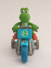 Cargar imagen en el visor de la galería, Mario Kart Wii Yoshi Pull Back Mini Car Bike Toy Nintendo 2008