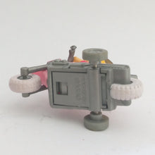 Cargar imagen en el visor de la galería, Mario Kart Wii Baby Peach Pull Back Mini Car Bike Toy Nintendo 2008