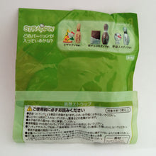 Cargar imagen en el visor de la galería, Round1 X Hello Kitty Strappin Strap Key Holder