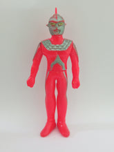 Cargar imagen en el visor de la galería, Ultraman VICTOLER Soft Vinyl Sofubi Sofvi Figure Vintage Rare Japan