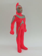 Cargar imagen en el visor de la galería, Ultraman VICTOLER Soft Vinyl Sofubi Sofvi Figure Vintage Rare Japan