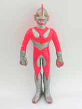 Cargar imagen en el visor de la galería, Ultraman Soft Vinyl Sofubi Sofvi Figure Vintage Rare 70s Japan