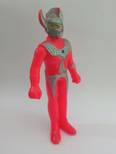 Cargar imagen en el visor de la galería, Ultraman TARO Soft Vinyl Sofubi Sofvi Figure Vintage Rare 70s Japan
