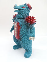 Cargar imagen en el visor de la galería, Ultraman Kaiju VEROKRON Soft Vinyl Sofubi Softvi Figure 1989 Japan