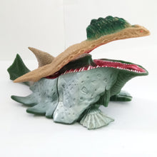 Cargar imagen en el visor de la galería, Ultraman Kaiju SCYLLA Soft Vinyl Sofubi Softvi Figure 1998