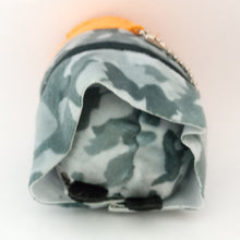 Load image into Gallery viewer, Hypnosismic x Sanrio - Tokushima Mason Riyu - Division Rap Battle - Remix Mochikororin 1st Keychain Mascot