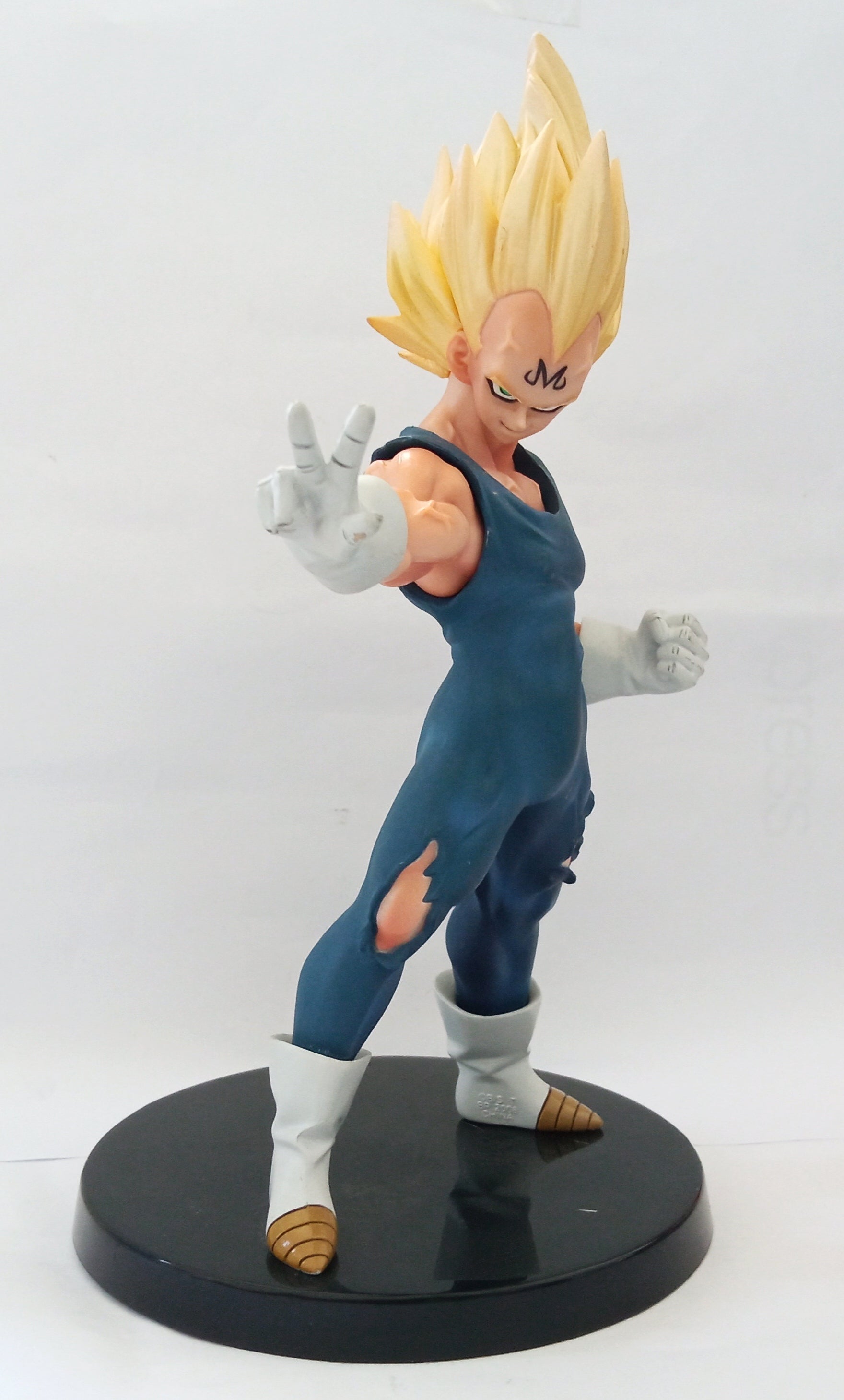 Dragon Ball Z - Son Goku SSJ2 - Vegeta SSJ (Majin) - Capsule World Edi –  Cuchiwaii