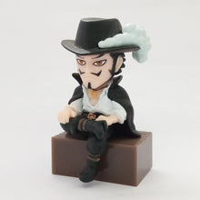 Load image into Gallery viewer, One Piece - Juracule Mihawk - Desktop Figure - Ichiban Kuji OP Memories 2 - Prize H
