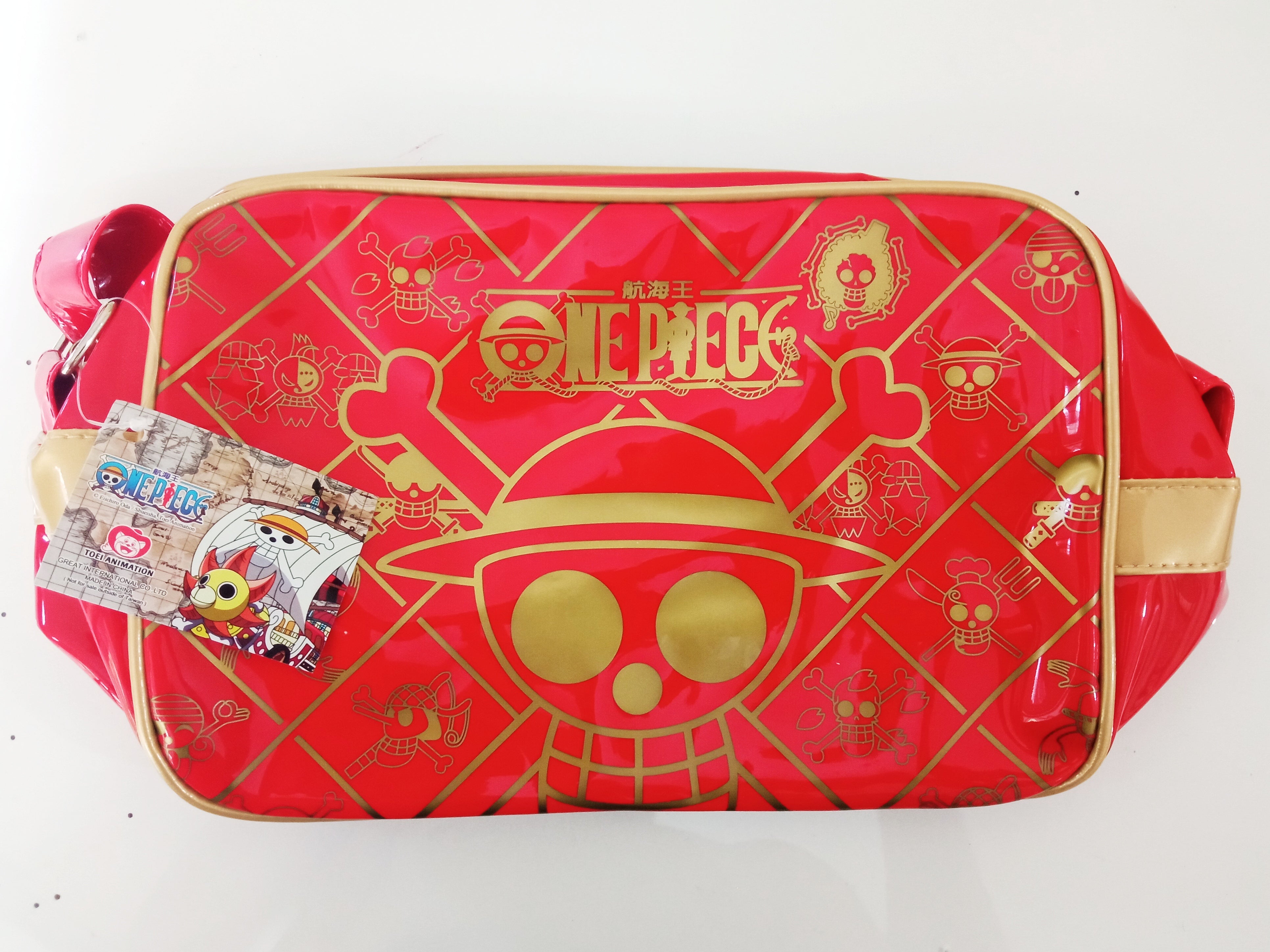 One Piece x Hello Kitty Tony Tony Chopper Hello Kitty Messenger