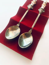 Cargar imagen en el visor de la galería, Peko & Poko Silver Spoon Collection