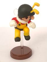 Load image into Gallery viewer, Super Mario Galaxy - Bee Mario - Choco Egg Figure - Shokugan - No. 7