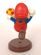 Load image into Gallery viewer, Super Mario Bros. - Mario - Choco Egg Figure - Shokugan - No. 01
