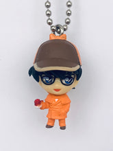 Cargar imagen en el visor de la galería, Detective Conan - Conan Edogawa - Swing Mascot 3 - Holmes Costume