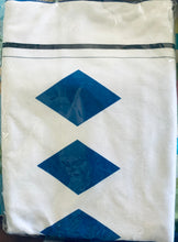 Load image into Gallery viewer, Love Live! Sunshine!! Aqours 3rd LoveLive! Tour ~WONDERFUL STORIES~ - Hooded Towel - We know the future Ver.