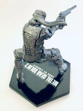 Load image into Gallery viewer, Metal Gear Solid 2: Sons of Liberty - Solid Snake - Konami Figure Collection - MGS SoL - Metallic ver.