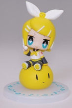 Load image into Gallery viewer, Vocaloid x Shumai - kun - Kagamine Rin x Karashi - Chan - Trading Figure - Cuchiwaii