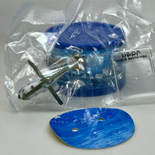 Load image into Gallery viewer, No. 10 Medium Helicopter MH805 Wakawashi - 1/390 Scale - Miniature
