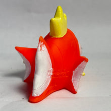 Cargar imagen en el visor de la galería, Pokémon XY - Koiking / Magikarp - Finger Puppet
