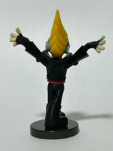 Cargar imagen en el visor de la galería, Boku no Hero Academia - Present Mic - Choco Egg MHA Figure
