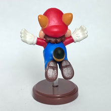 Cargar imagen en el visor de la galería, Super Mario Bros. 3 - Mario - Trading Figure - Choco Egg - Shippo / Raccoon ver.
