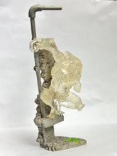 Cargar imagen en el visor de la galería, Predator 2: Chimasuta - Wounded Stealth Predator
