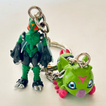 Load image into Gallery viewer, Digimon Adventure 02 - Wormmon &amp; Stingmon - Double Keychain
