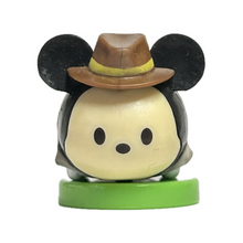 Cargar imagen en el visor de la galería, Disney Tsum Tsum - Mickey Mouse - Trading Figure - Choco Egg (02)
